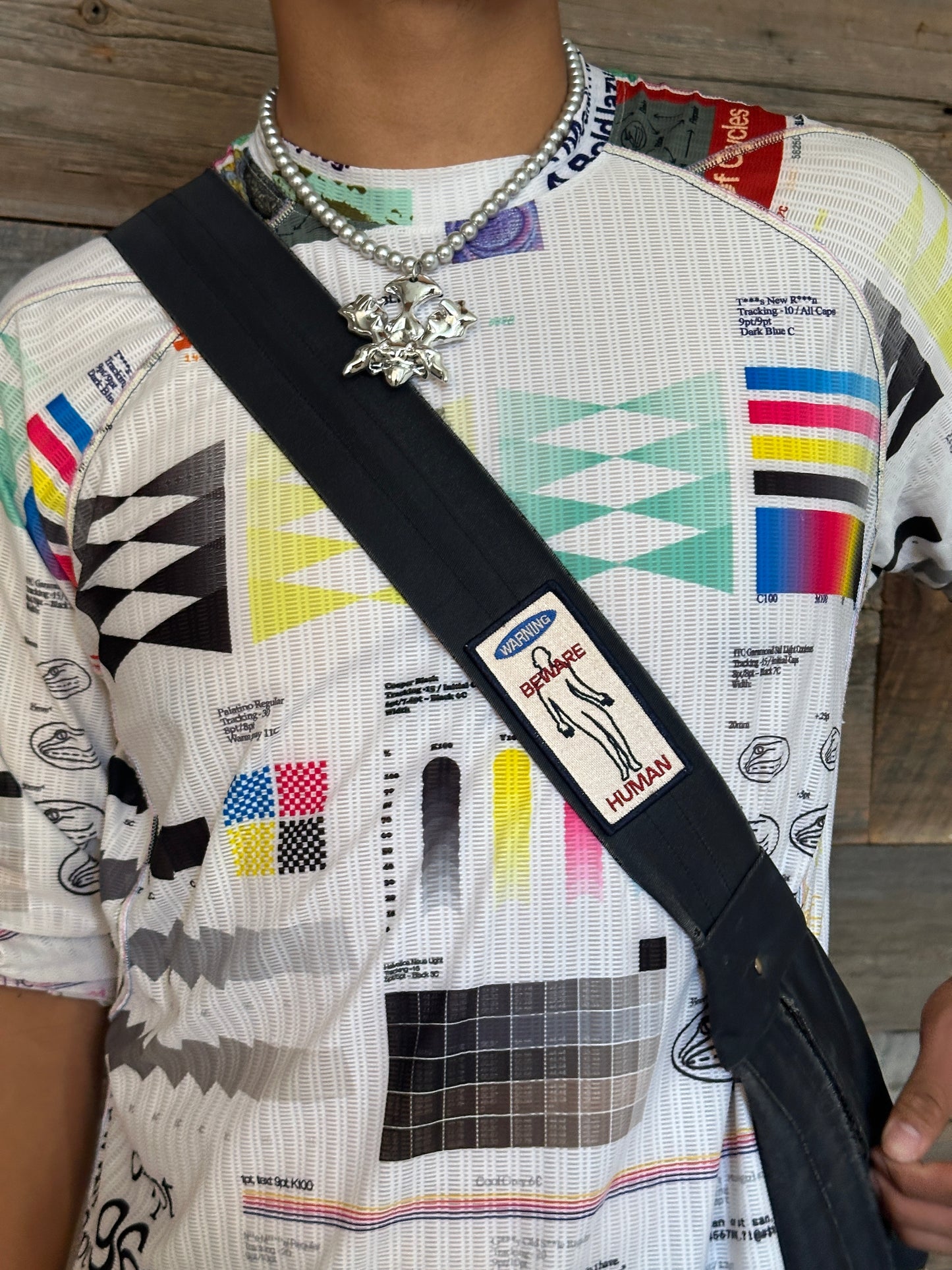 Model wearing a 3d printed silver necklace