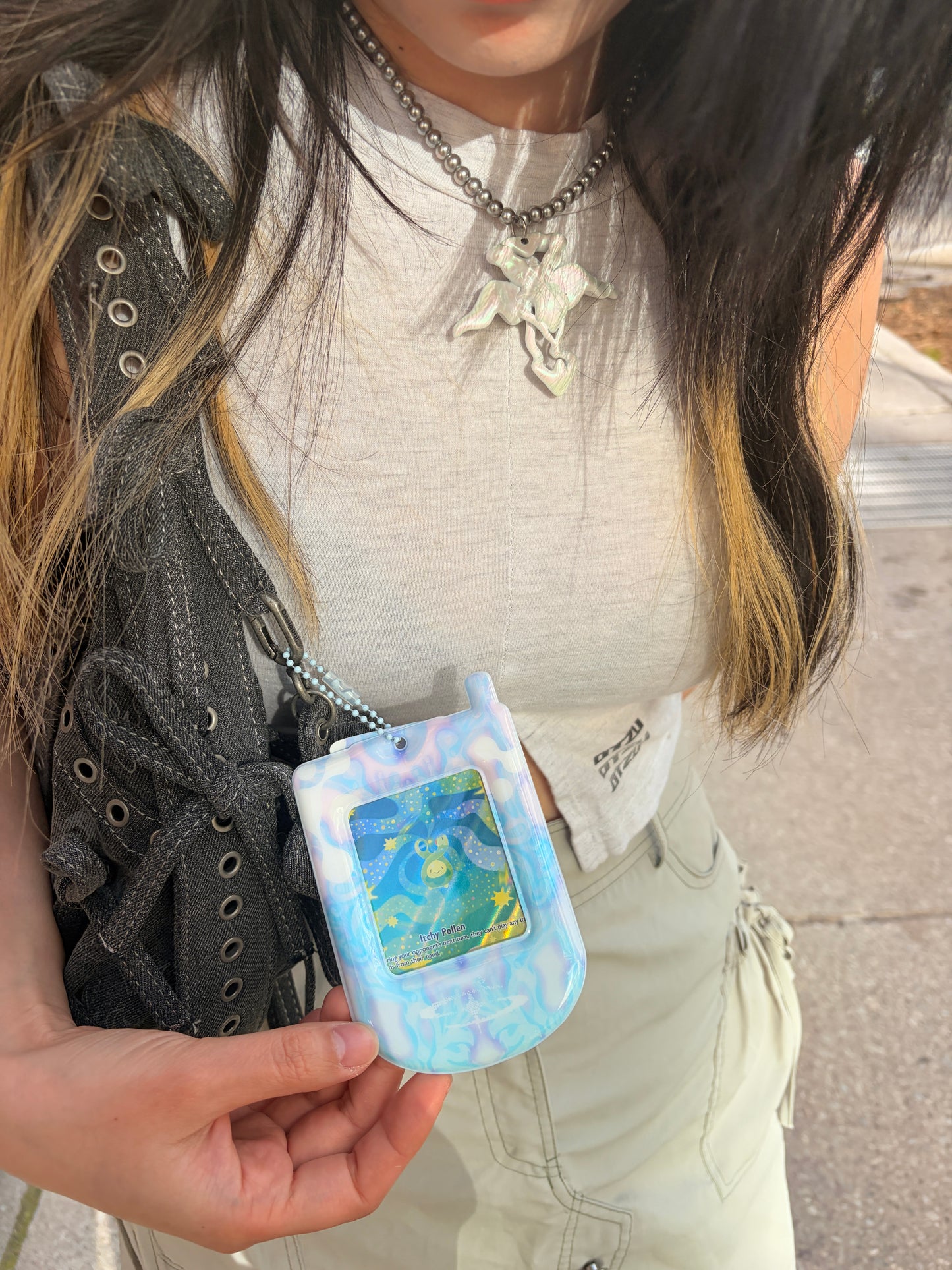 Alien Cardholder