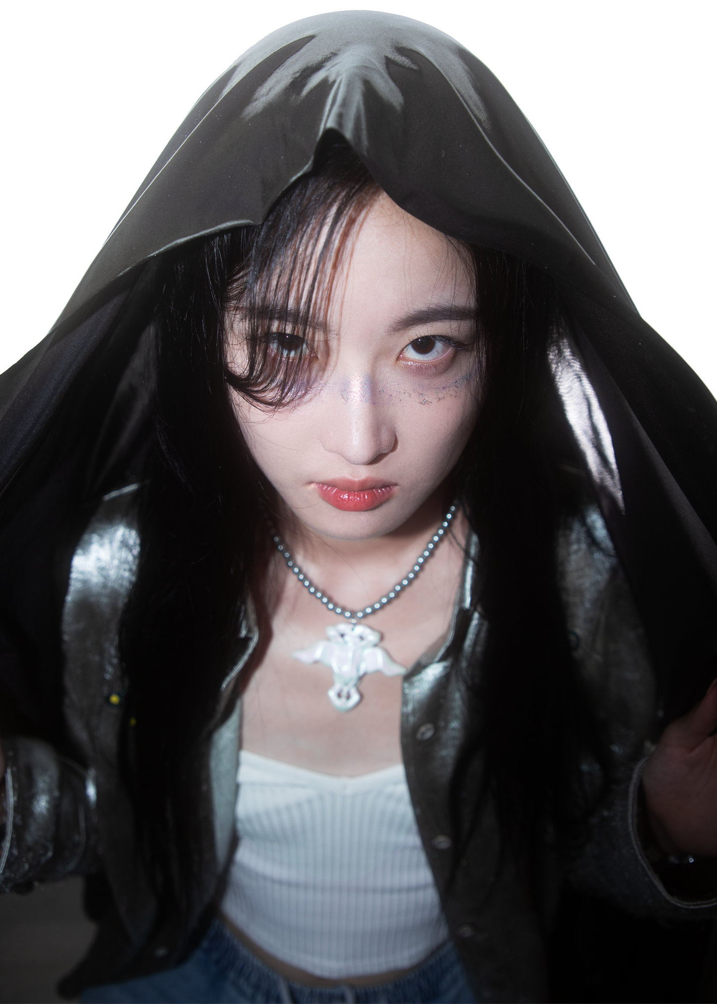 3D printed iridescent resin necklace/jewlery